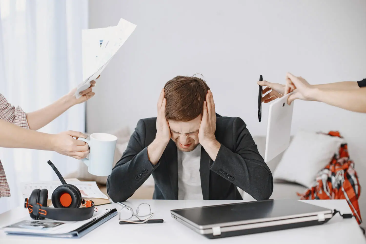 Cómo gestionar el estrés laboral: 5 técnicas que sí funcionan